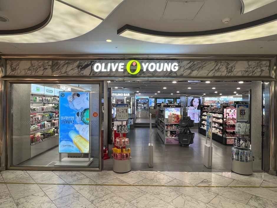 Olive Young – ENTER 6 Gangnam Branch [Tax Refund Shop](올리브영 강남엔터식스점)
