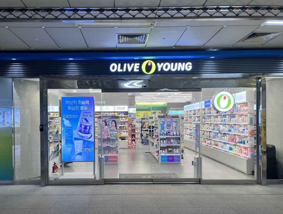 Olive Young – National Assembly Station Branch [Tax Refund Shop](올리브영 국회의사당역점)