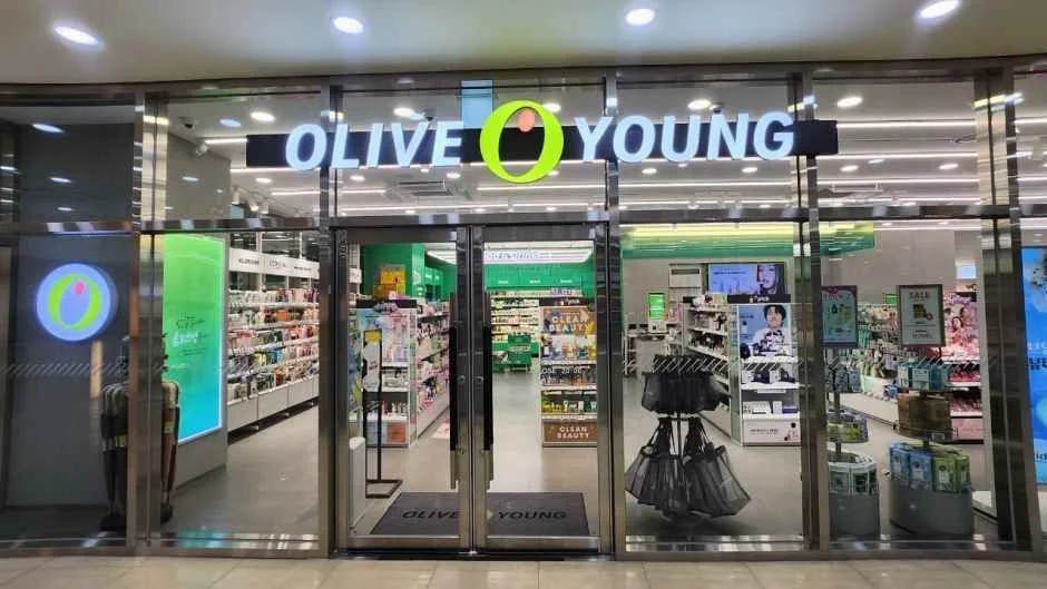 Olive Young – Plus Branch  [Tax Refund Shop](올리브영 플러스점)