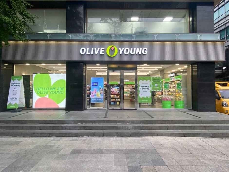 Olive Young – Jongno YBM Branch [Tax Refund Shop](올리브영 종로YBM점)