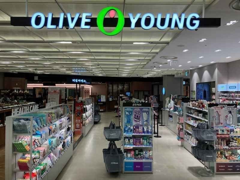 Olive Young – CJ CheilJedang Center Branch [Tax Refund Shop](올리브영 제일제당센터점)