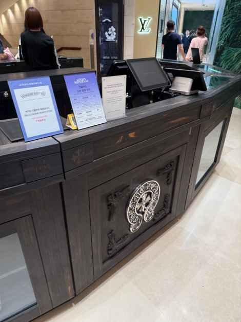 Chrome Hearts – Shinsegae Department Store Main Branch [Tax Refund Shop](크롬하츠 신세계백화점 본점)