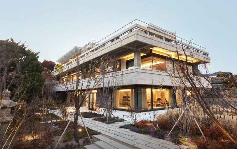 O’sulloc Tea House Bukchon Branch [Tax Refund Shop](오설록 티하우스 북촌점)