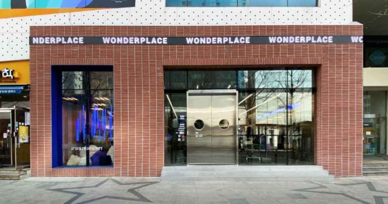 WONDER PLACE Seoul Hongdae Branch[Tax Refund Shop](원더플레이스 서울홍대점)