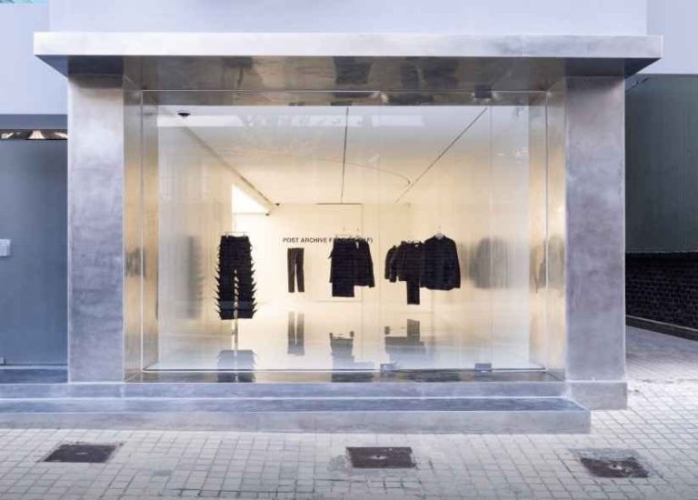 POST ARCHIVE FACTION Seoul Store[Tax Refund Shop](포스트아카이브팩션 서울스토어)