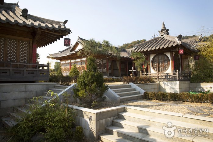 Seodongyo Theme Park (서동요 테마파크)