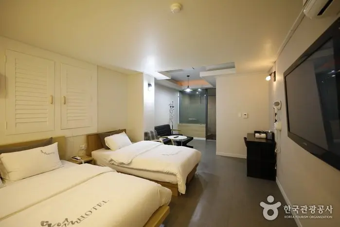 Hotel The May (호텔 5월 (Hotel The May))