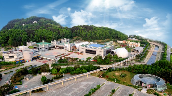 National Science Museum (국립중앙과학관)