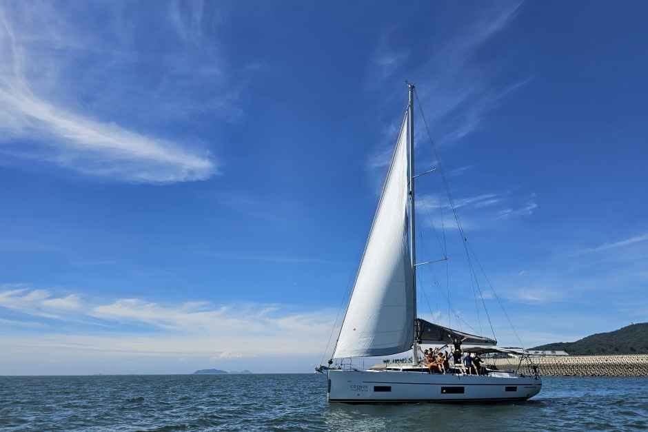 Hyundai Yachts (현대요트 인천)