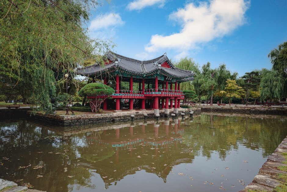 Gwanghalluwon Garden (광한루원)