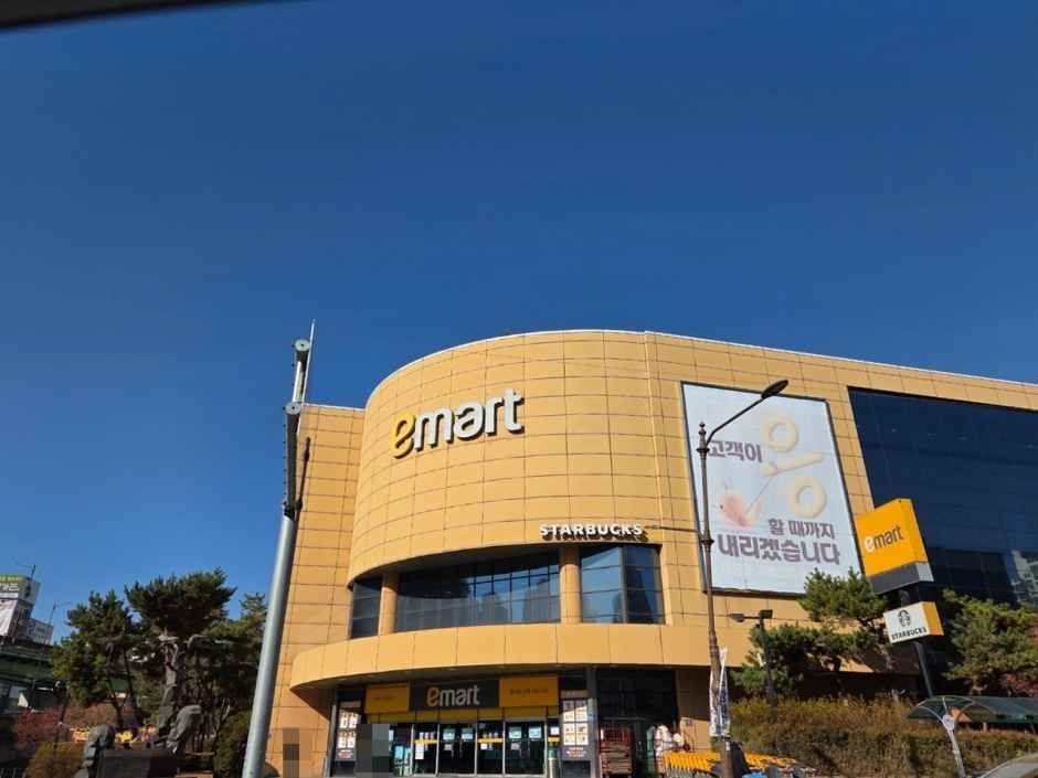 E-Mart – Cheonan Branch [Tax Refund Shop](이마트 천안점)