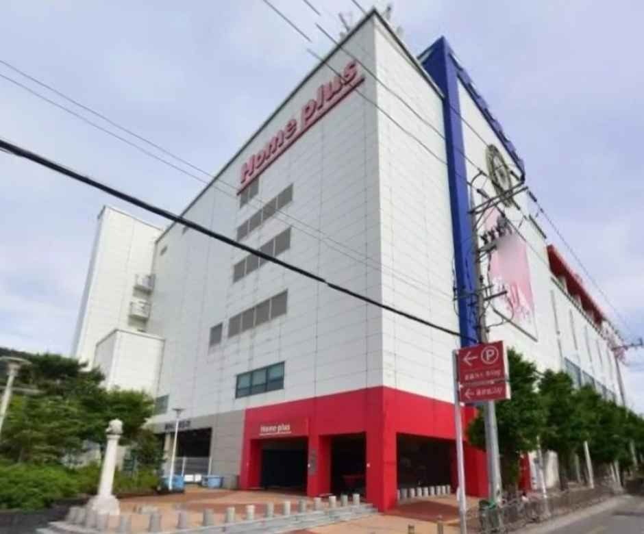Homeplus – Samcheonpo Branch [Tax Refund Shop](홈플러스 삼천포점)