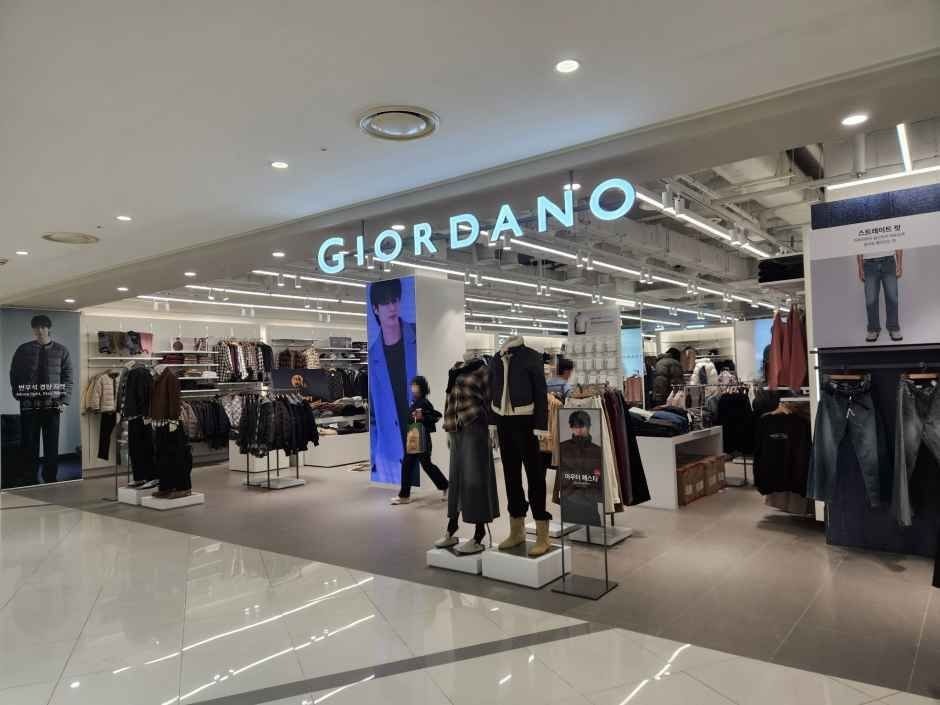 Giordano – TIMES SQUARE Branch [Tax Refund Shop](지오다노 타임스퀘어점)