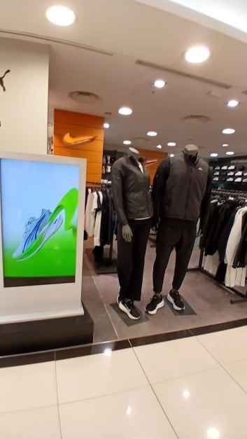 Nike – Lotte Department Store Gwanak Branch [Tax Refund Shop](나이키 롯데백화점 관악점)
