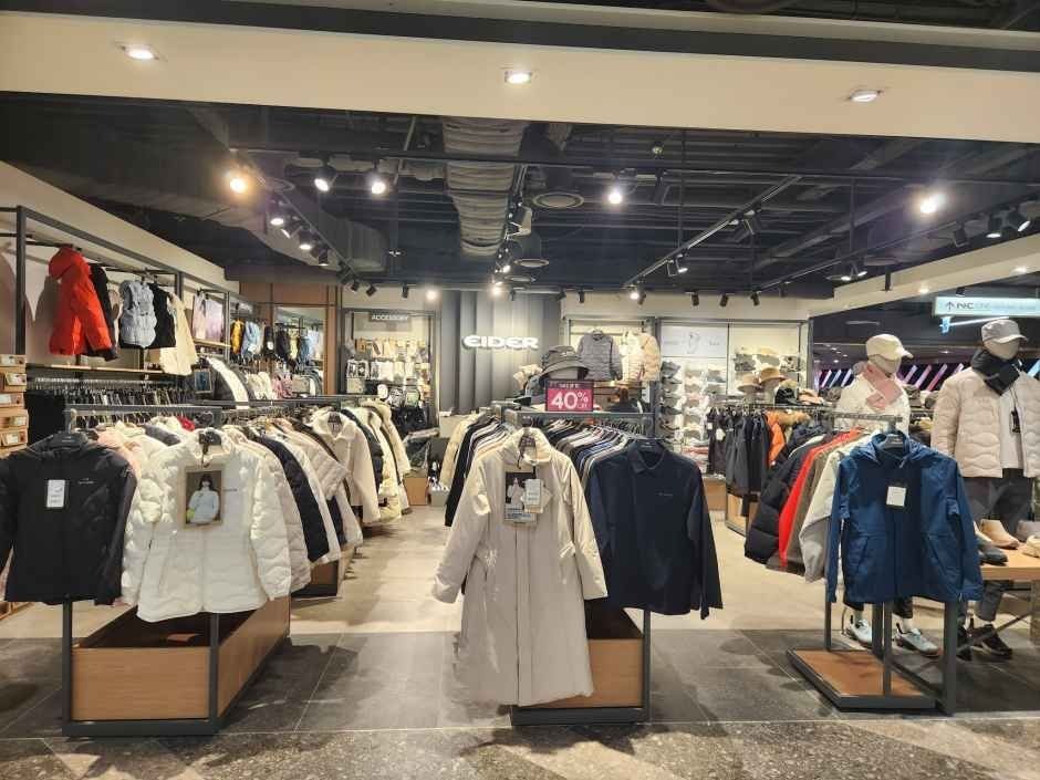 Eider – NC Singuro Branch [Tax Refund Shop](아이더 NC 신구로점)
