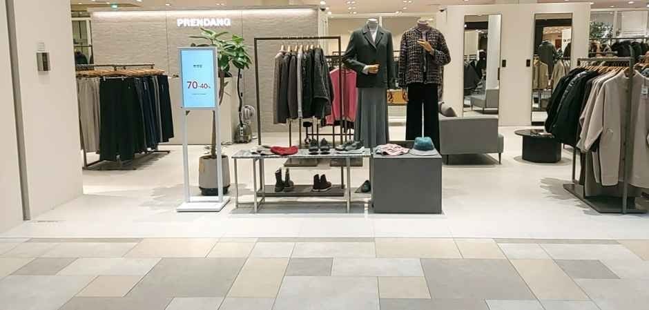 Prendang – Lotte Mall Gwangmyeong Branch [Tax Refund Shop] (쁘렝땅 롯데몰 광명점)