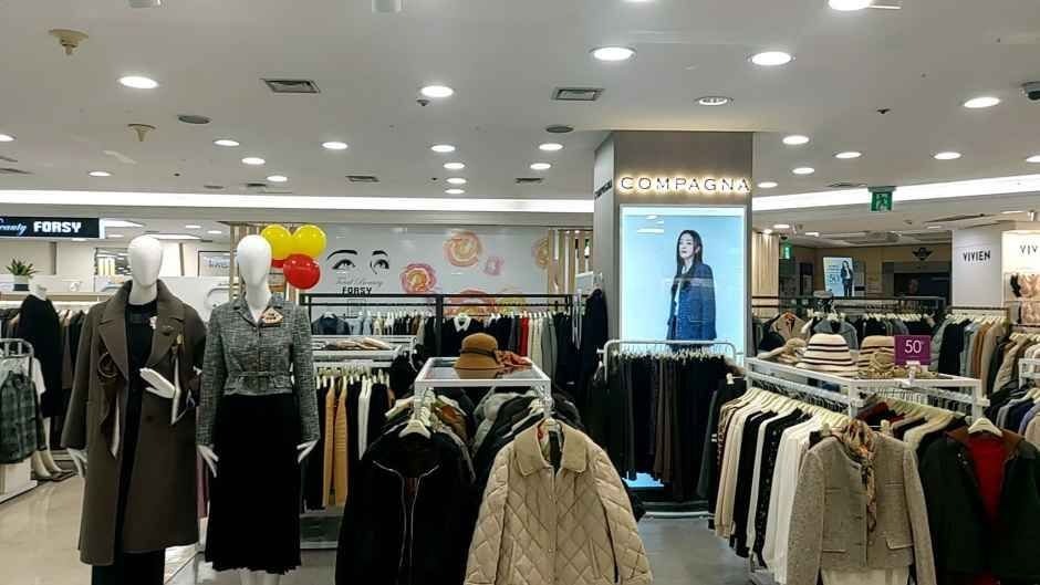 Compagna – Savezone Gwangmyeong Branch [Tax Refund Shop](꼼빠니아 세이브존 광명점)
