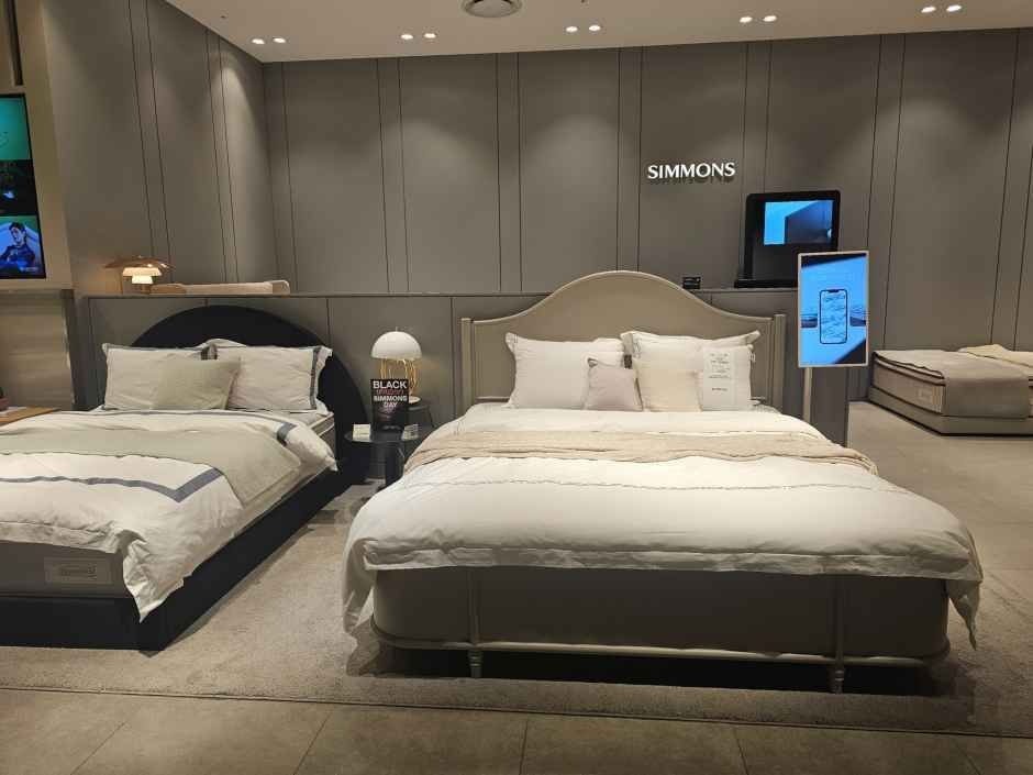 Simmons – Lotte Department Store Ansan Branch [Tax Refund Shop](시몬스 롯데백화점 안산점)