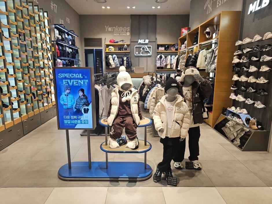 MLB Kids – Lotte Department Store Ansan Branch [Tax Refund Shop](MLB키즈 롯데백화점 안산점)