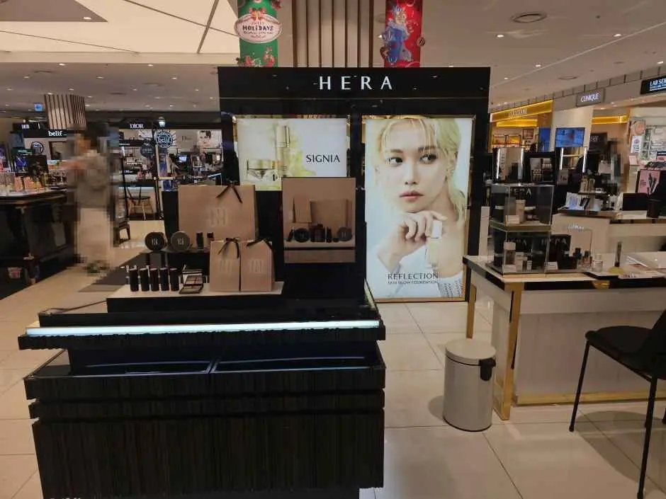 Hera – Lotte Department Store Ansan Branch [Tax Refund Shop](헤라 롯데백화점 안산점)