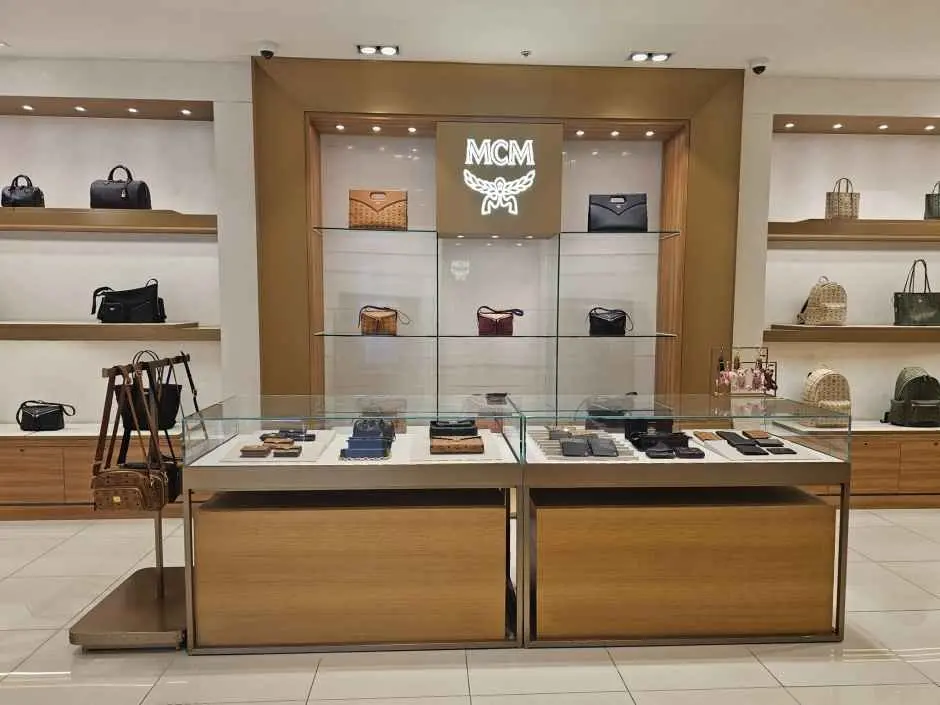 MCM [Tax Refund Shop](MCM 롯데백화점 안산점)