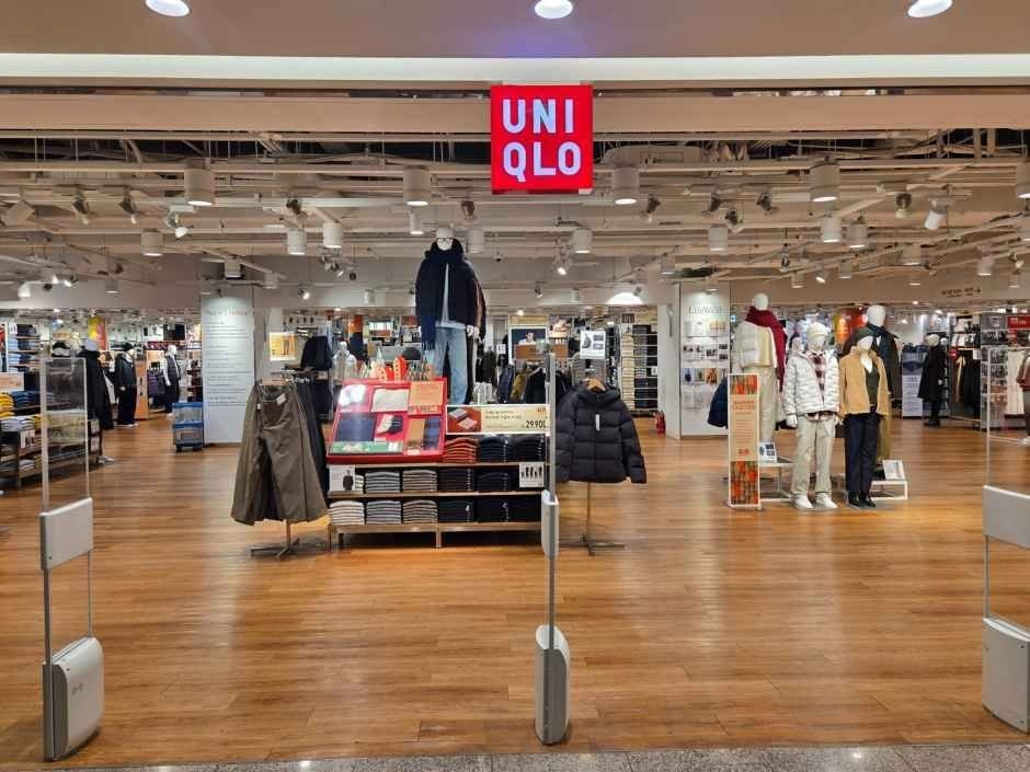 Uniqlo – Lotte Department Store Guri Branch [Tax Refund Shop](유니클로 롯데백화점 구리점)