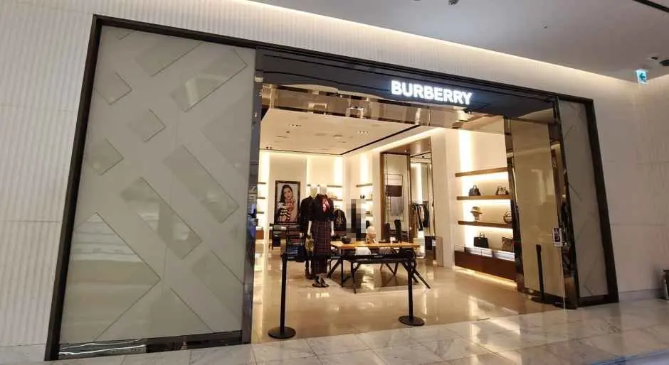 Burberry – Shinsegae Department Store Uijeongbu Branch [Tax Refund Shop](버버리 신세계백화점 의정부점)