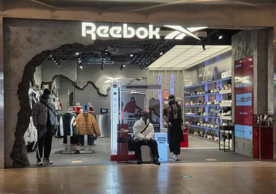Reebok – Starfield Goyang Branch [Tax Refund Shop](리복 스타필드 고양점)