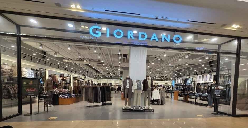 Giordano – Starfield Goyang Branch [Tax Refund Shop](지오다노 스타필드 고양점)