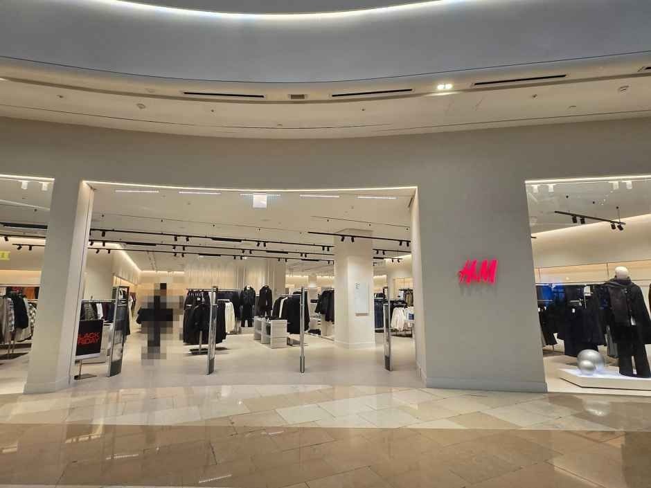 H&M – Starfield Hanam Branch [Tax Refund Shop](H&M 스타필드 하남점)