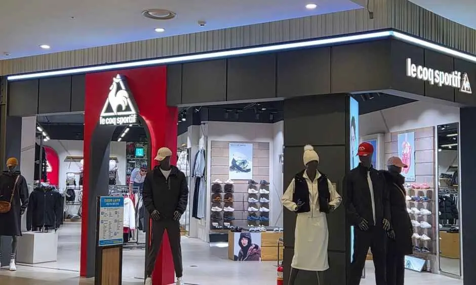 Le Coq Sportif SQUARE1 Branch [Tax Refund Shop](르꼬끄스포르티브 스퀘어원점)