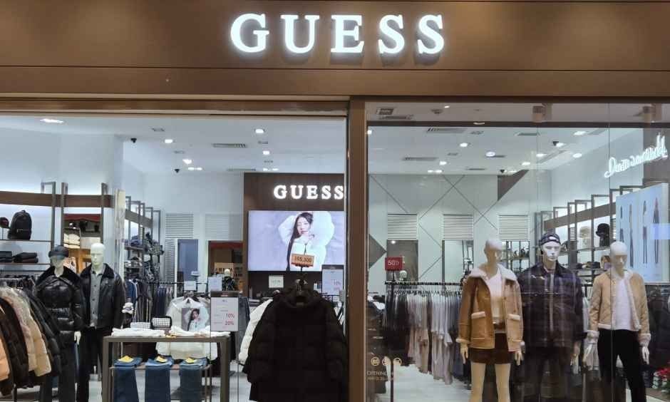 Guess – SQUARE1 Branch [Tax Refund Shop](게스 스퀘어원점)
