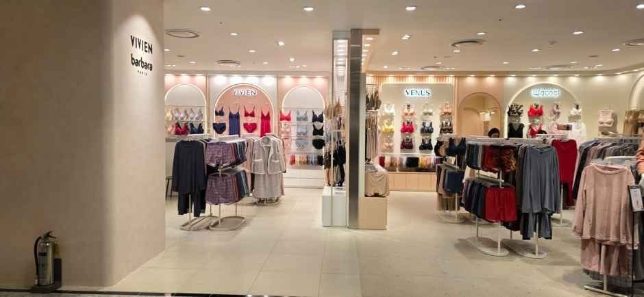 Vivien – Lotte Department Young Plaza Changwon Branch [Tax Refund Shop](비비안스타킹 롯데백화점영플라자 창원점)