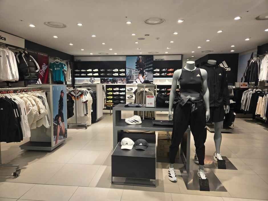 adidas Performance LOTTE Department Store Bundang Branch [Tax Refund Shop](아디다스 퍼포먼스 롯데백화점 분당점)