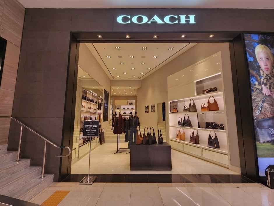 Coach – AK Plaza Suwon Branch [Tax Refund Shop](코치 AK플라자 수원점)