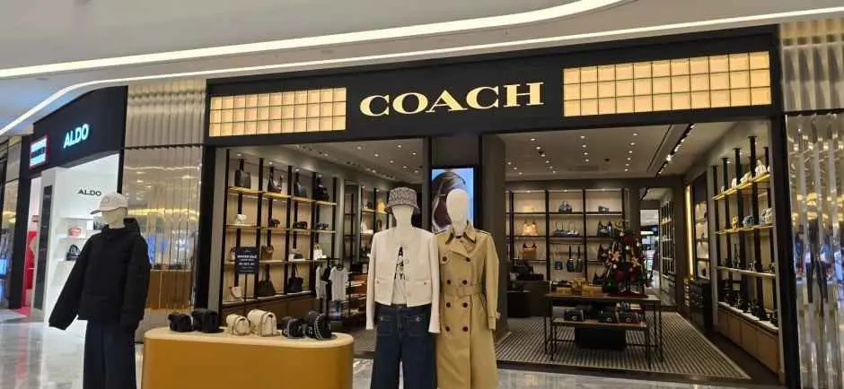 Coach – Shinsegae Department Store Gimhae Branch [Tax Refund Shop](코치 신세계백화점 김해점)