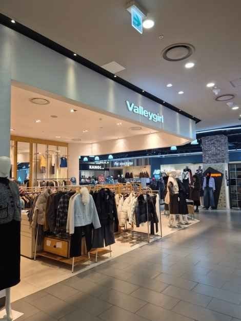 Valleygil – Style Market Daejeon Branch [Tax Refund Shop](밸리걸 스타일마켓 대전점)