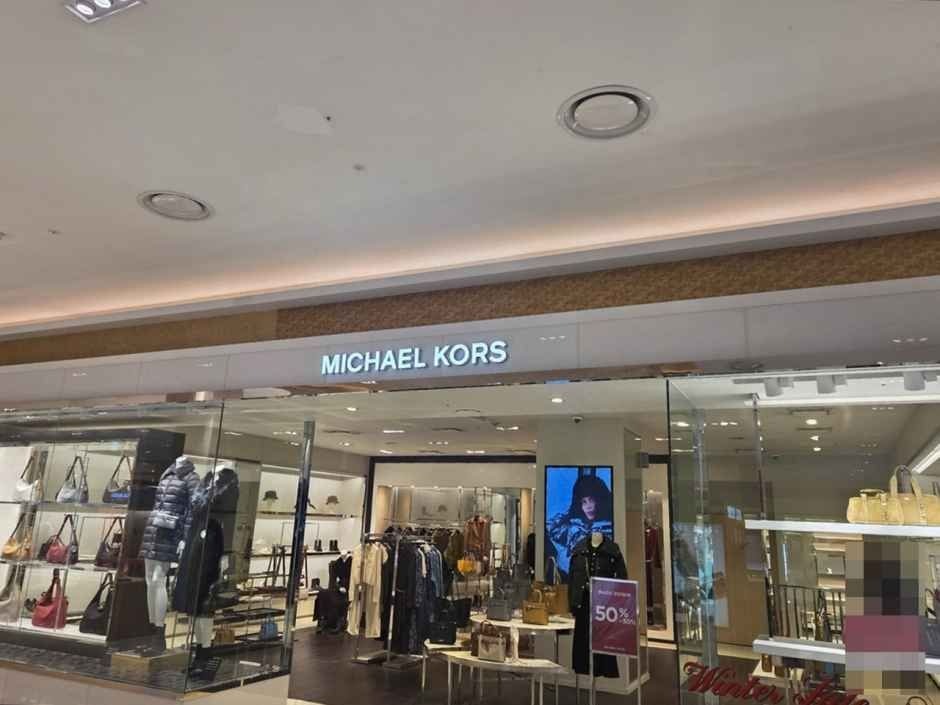 Michael Kors – Lotte Department Store Daejeon Branch [Tax Refund Shop](마이클코어스 롯데백화점 대전점)