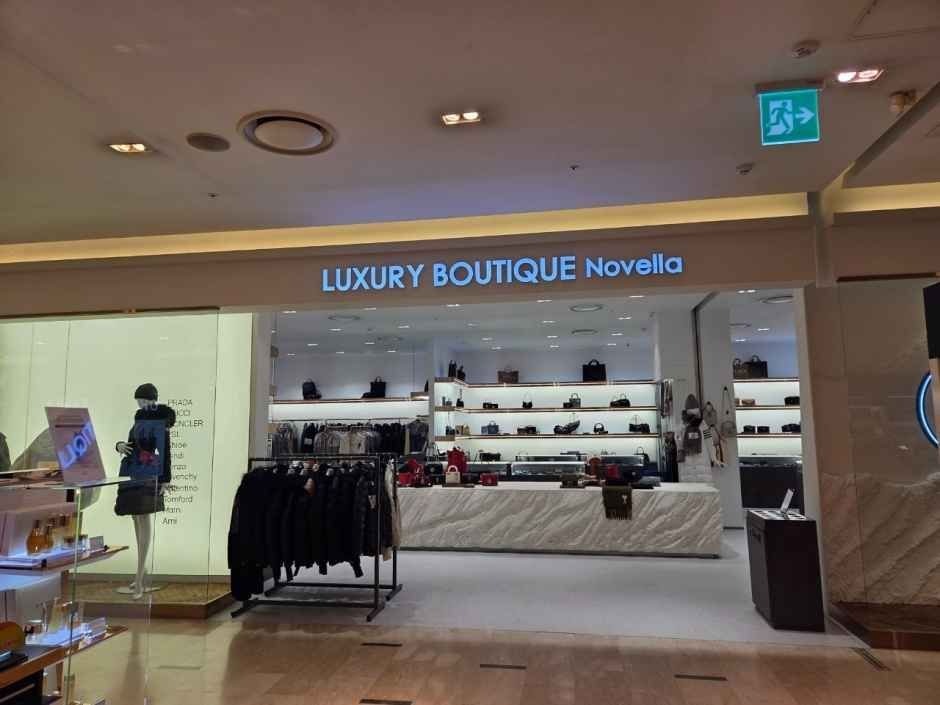 Novella – Shinsegae Cheonan Asan Branch [Tax Refund Shop](노벨라 신세계백화점 천안아산점)