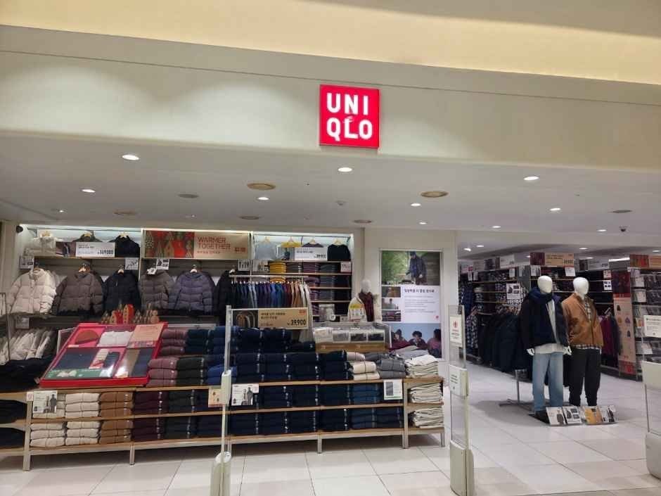 Uniqlo – Shinsegae Department Store Cheonan-Asan Branchh [Tax Refund Shop] (유니클로 신세계백화점 천안아산점)