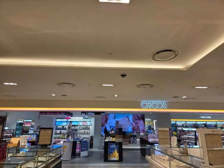 Chicor – Shinsegae Department Store Cheonan-Asan Branchh [Tax Refund Shop] (시코르 신세계백화점 천안아산점)