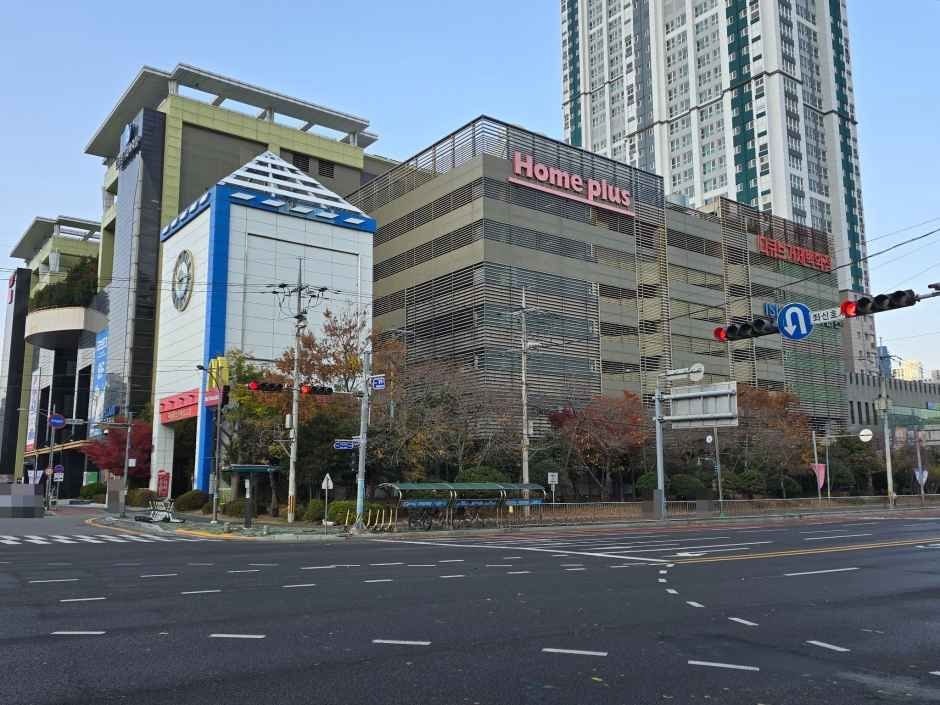 Homeplus – Geoje Branch [Tax Refund Shop](홈플러스 거제점)