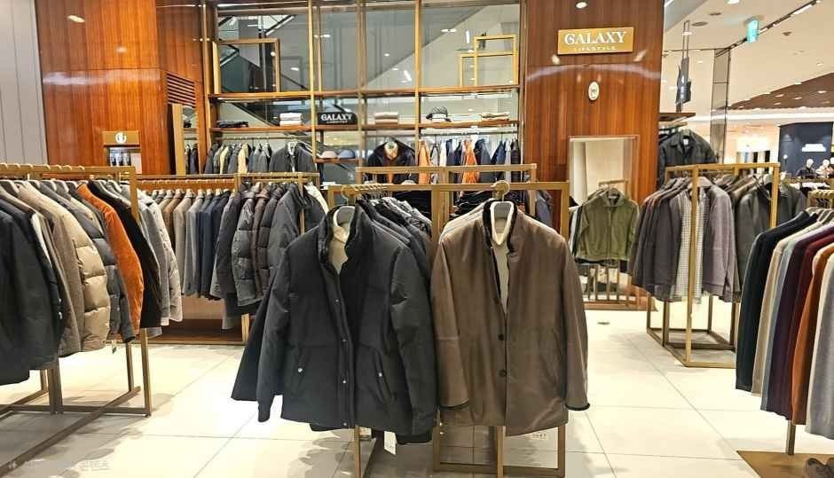 Galaxy – Lotte Department Store Pyeongchon Branch [Tax Refund Shop](갤럭시 롯데백화점 평촌점)