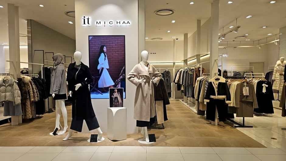 It Michaa – Lotte Department Store Pyeongchon Branch [Tax Refund Shop](잇미샤 롯데백화점 평촌점)