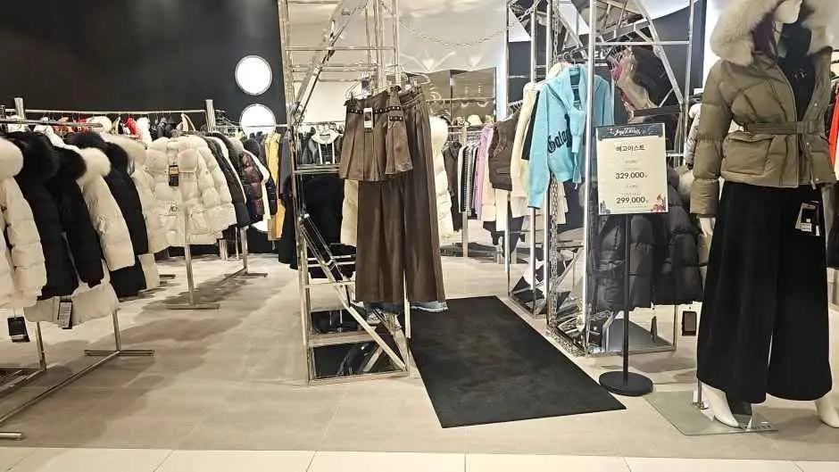 Egoist – Lotte Department Store Pyeongchon Branch [Tax Refund Shop](에고이스트 롯데백화점 평촌점)