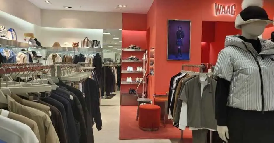 Waac – Shinsegae Masan Branch [Tax Refund Shop](왁 신세계백화점 마산점)