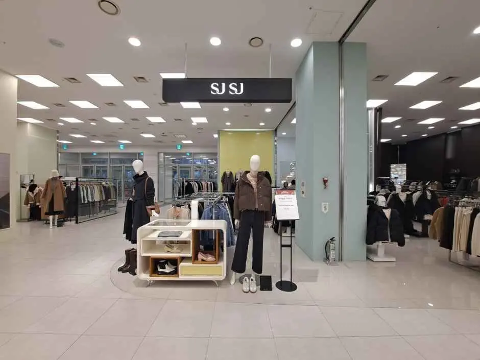 SJSJ – Lotte Outlets Goyang Terminal Branch [Tax Refund Shop](SJSJ 롯데아울렛 고양터미널점)