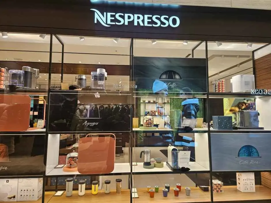 Nespresso Boutique Hyundai Department Store The Hyundai Daegu [Tax Refund Shop](네스프레소 부티크 현대백화점 더현대 대구)