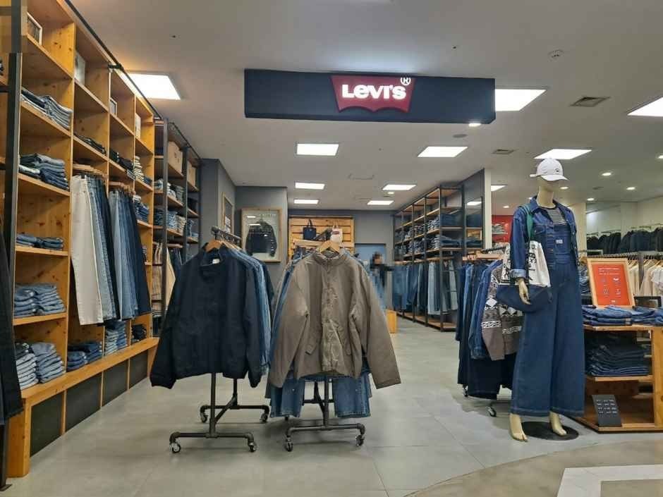 Levi’S – Lotte Outlets Goyang Terminal Branch [Tax Refund Shop](리바이스 롯데아울렛 고양터미널점)