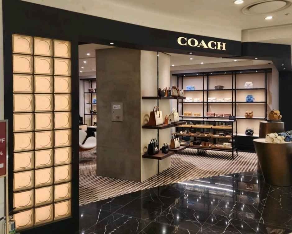Coach – Lotte Department Store Gwangju Branch [Tax Refund Shop](코치 롯데백화점 광주점)